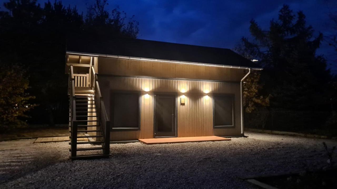 Oberza Pod Zlotym Prosiakiem Hotel Nieborow Exterior photo